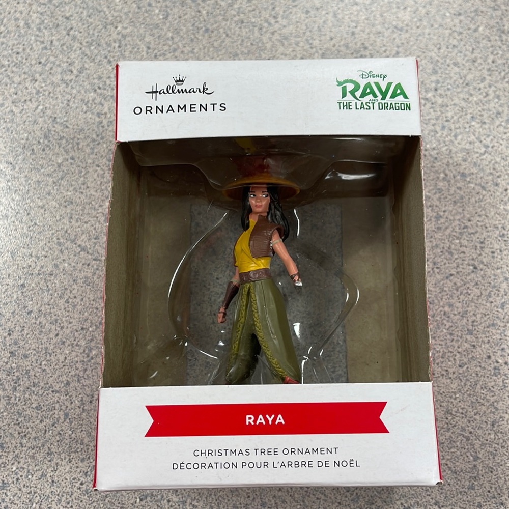 ❤️3/$25❤️ NWT Raya and the Last Dragon Hallmark Ornament